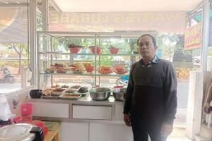 Bữa ăn của người dân Indonesia bị ảnh hưởng vì gạo tăng giá