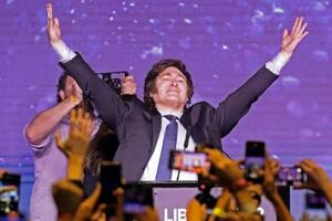 Ông Javier Milei giành chiến thắng trong cuộc bầu cử tổng thống Argentina