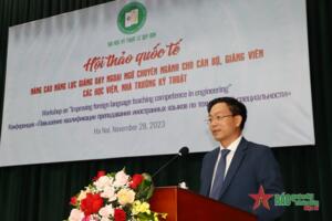 Nâng cao năng lực giảng dạy ngoại ngữ chuyên ngành cho cán bộ, giảng viên các học viện, nhà trường kỹ thuật