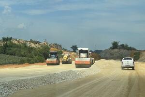 Nhiều giải pháp gỡ khó nguồn cung ứng vật liệu xây dựng