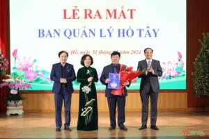 Ra mắt “Ban Quản lý Hồ Tây trực thuộc UBND quận Tây Hồ”