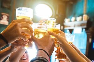 Chính phủ “chốt” chưa áp cách tính thuế hỗn hợp với rượu, bia