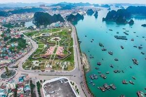 Lộ trình phát triển Vân Đồn thành Khu kinh tế biển đa ngành, đa lĩnh vực