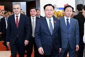 Chủ tịch Quốc hội dự hội nghị công bố quy hoạch và xúc tiến đầu tư tỉnh Phú Yên