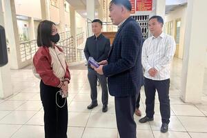 Động viên và hỗ trợ gia đình nạn nhân vụ cháy