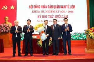 Ông Phùng Ngọc Sơn giữ chức Phó Chủ tịch UBND quận Nam Từ Liêm