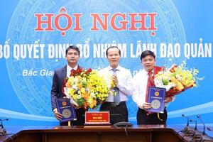 Bắc Giang công bố quyết định bổ nhiệm lãnh đạo chủ chốt
