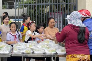 Thư về tòa soạn: Thiết thực từ mô hình “Bếp ăn 0 đồng”