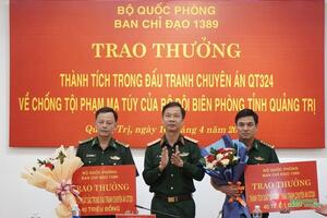 Trao thưởng các đơn vị lập thành tích xuất sắc trong Chuyên án QT324