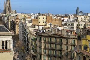 Tây Ban Nha chấm dứt “thị thực vàng”