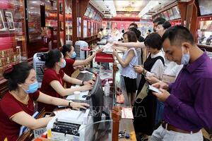 Cần giải pháp cấp bách để hạ nhiệt giá vàng