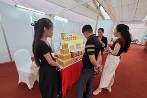Hội chợ triển lãm hàng công nghiệp nông thôn: Cơ hội để các địa phương quảng bá sản phẩm truyền thống