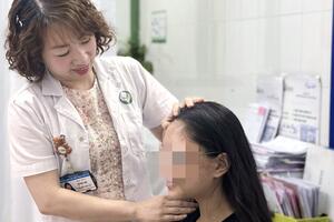 Bé gái bị vướng tóc vào bánh xe lột hoàn toàn da đầu đã hồi phục kỳ diệu