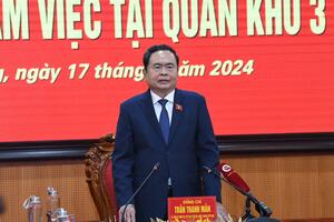 Chủ tịch Quốc hội Trần Thanh Mẫn: Quân khu 3 vững tinh thần đoàn kết, khắc phục khó khăn, hoàn thành tốt mọi nhiệm vụ