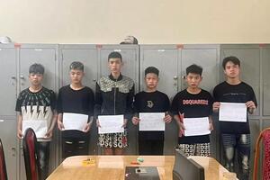Hoà Bình: Bắt 6 đối tượng phá xe máy, dọa đánh du khách tại đèo Đá Trắng
