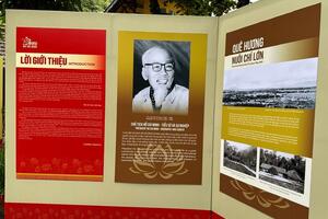 Triển lãm hơn 200 tài liệu, hình ảnh, biểu đồ về Di chúc của Chủ tịch Hồ Chí Minh