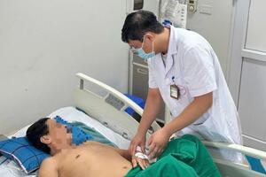 Sau mưa lũ, nhiều người mắc bệnh xoắn khuẩn vàng da