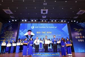 85 thủ lĩnh thanh niên được trao Giải thưởng 15 tháng 10