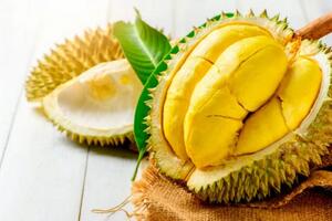 Nguồn cung khan hiếm, giá sầu riêng Thái tăng lên trên 150.000 đồng/kg