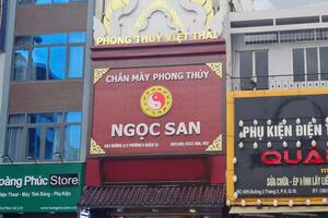 Cảnh giác với chiêu trò quảng cáo “chân mày phong thuỷ”