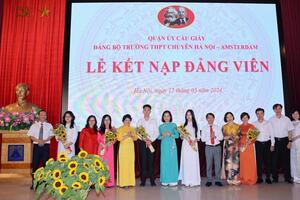 Phát triển Đảng trong học sinh: Nhiệm vụ cấp bách, chiến lược lâu dài