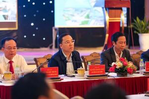 Nhiều tham luận tại Hội nghị ngành Công Thương 15 tỉnh, thành phố khu vực miền Trung - Tây Nguyên