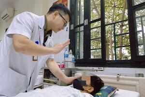 3 thiếu niên chấn thương nặng do đốt pháo tự chế