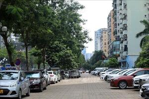 Hà Nội: Bảo đảm công khai minh bạch về quản lý, sử dụng tạm thời một phần lòng đường, hè phố