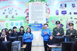 Triển khai phong trào "Bình dân học vụ số" trên phạm vi toàn quốc