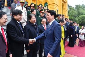 Chủ tịch nước Lương Cường trao danh hiệu Thầy thuốc Nhân dân tặng các thầy thuốc tiêu biểu