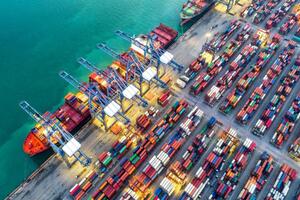 Thủ tướng: Thúc đẩy tăng trưởng kinh tế, bảo đảm mục tiêu đạt 8% trở lên