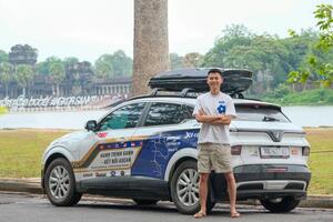 Độc, lạ nam thanh niên dành 30 ngày phượt 10.000 km
