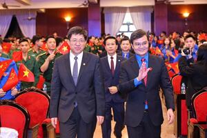 Khai mạc chương trình Gặp gỡ hữu nghị thanh niên Việt Nam - Trung Quốc