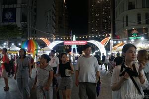 Đà Nẵng đầu tư trăm tỷ mở rộng phố du lịch