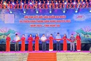 Nghệ An: Khai mạc Hội chợ kết nối sản phẩm ba miền