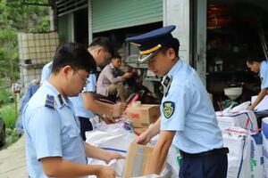 Siết kỷ luật công vụ, nâng cao hiệu quả chống buôn lậu, hàng giả