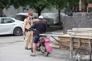 Xử lý nhiều tài xế chở hàng cồng kềnh