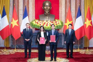 Công ty Vaccine Việt Nam và Pháp hợp tác chuyển giao công nghệ sản xuất vaccine tại Việt Nam