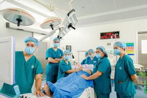 Dấu ấn đột phá y tế chất lượng cao của Việt Nam