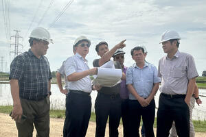 Gỡ vướng mặt bằng, tăng tốc cụm dự án truyền tải nhập khẩu điện từ Lào