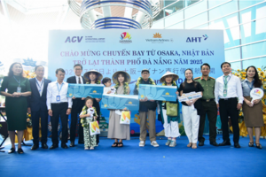 Đà Nẵng chào đón chuyến bay từ Osaka (Nhật Bản) trở lại