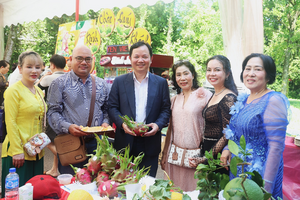 Kết nối giao thương Lễ hội trái cây – rau củ Việt Nam tại Singapore