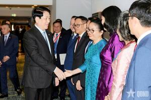 Chủ tịch nước Lương Cường làm việc với các Đại sứ Việt Nam tại khu vực châu Phi