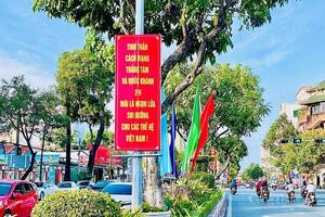 TP. Cần Thơ rực rỡ cờ hoa trước dịp Quốc khánh 2/9