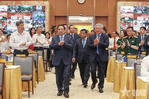 Thủ tướng Phạm Minh Chính dự Hội nghị tổng kết chương trình “Cả nước chung tay xóa nhà tạm, nhà dột nát”