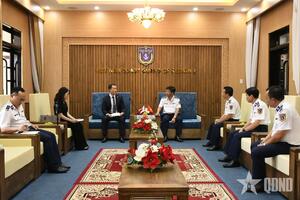 Bí thư thứ nhất Đại sứ quán Nhật Bản thăm, làm việc tại Bộ tư lệnh Vùng Cảnh sát biển 2