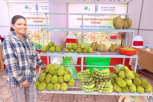 Phiên chợ nông dân Khánh Hòa: Mở rộng đầu ra cho sản phẩm đồng bào dân tộc thiểu số