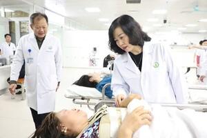 Giải pháp đột phá bảo vệ, chăm sóc và nâng cao sức khỏe nhân dân