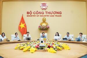 Bộ Công Thương họp Tổ soạn thảo Dự thảo Luật Thương mại điện tử