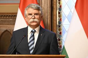 Chủ tịch Quốc hội Hungary bắt đầu thăm chính thức Việt Nam